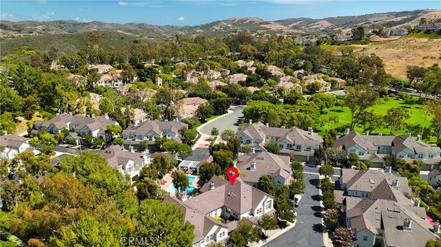 8 Longbourn Aisle, Irvine, CA 92603