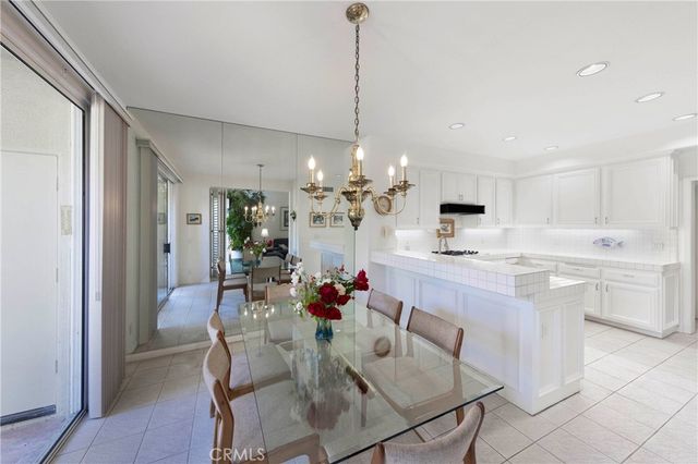 8 Longbourn Aisle, Irvine, CA 92603