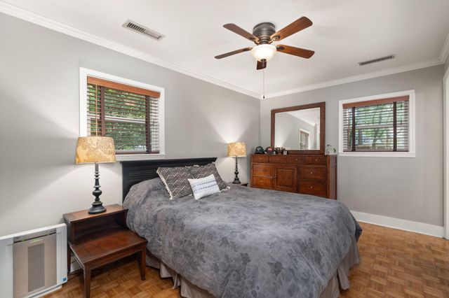 1047 Honeysuckle Lane, Charleston, SC 29412