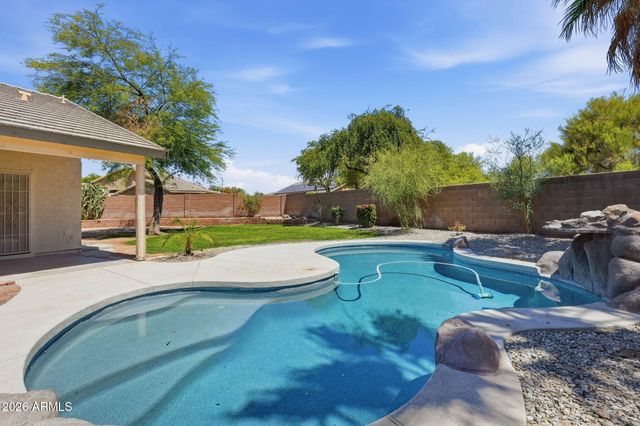 651 N 167th Drive, Goodyear, AZ 85338