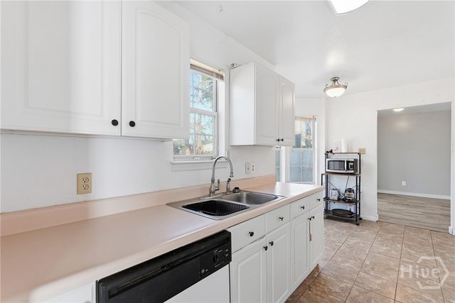 8 Larchmont Court, Savannah, GA 31419