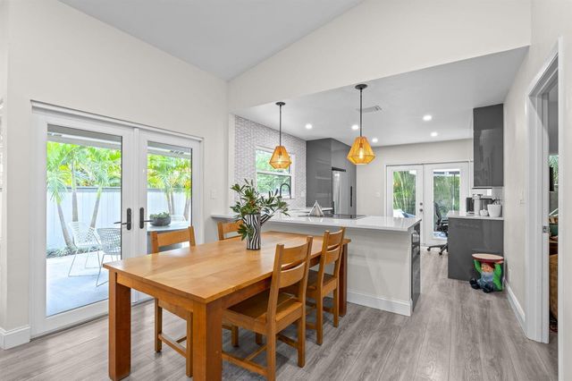2474 Bedford Mews Drive, Wellington, FL 33414