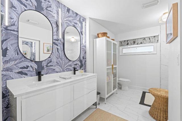 2474 Bedford Mews Drive, Wellington, FL 33414