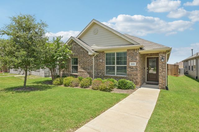5808 Japonica Street, Fort Worth, TX 76123