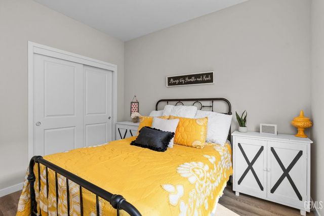 6103 Curvy Hills Drive, Bakersfield, CA 93306