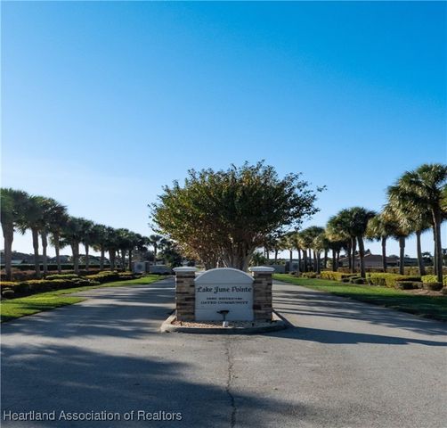 494 Sunset Pointe Drive, Lake Placid, FL 33852