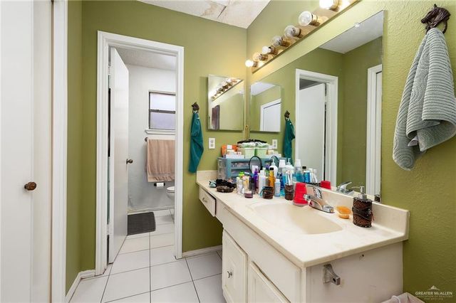 7408 N 19th Street, Mcallen, TX 78504