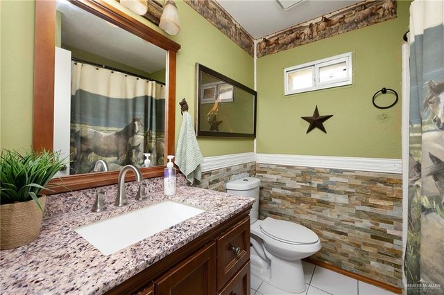 7408 N 19th Street, Mcallen, TX 78504