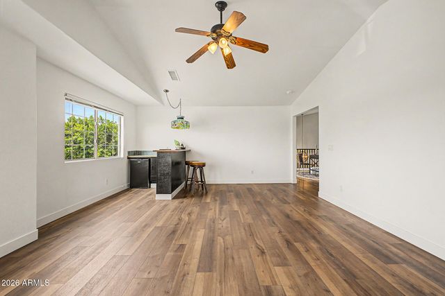 1095 W MULBERRY Drive, Chandler, AZ 85286