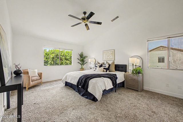 1095 W MULBERRY Drive, Chandler, AZ 85286