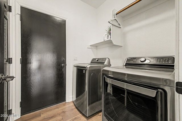 1095 W MULBERRY Drive, Chandler, AZ 85286