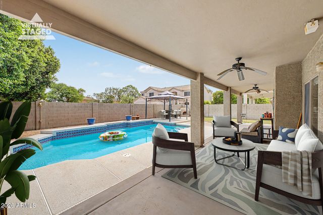 1095 W MULBERRY Drive, Chandler, AZ 85286