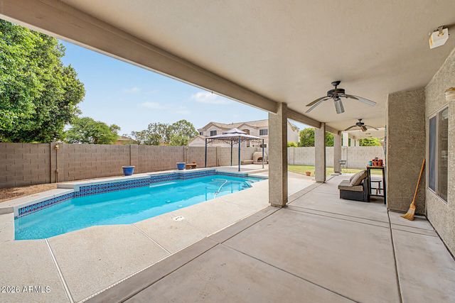 1095 W MULBERRY Drive, Chandler, AZ 85286
