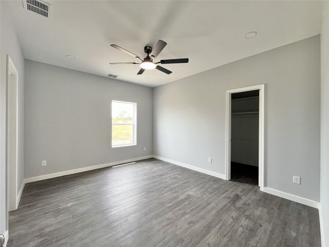 117 Barber Lakes Road, Mineral Wells, TX 76067