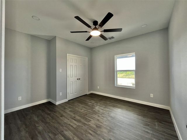 117 Barber Lakes Road, Mineral Wells, TX 76067
