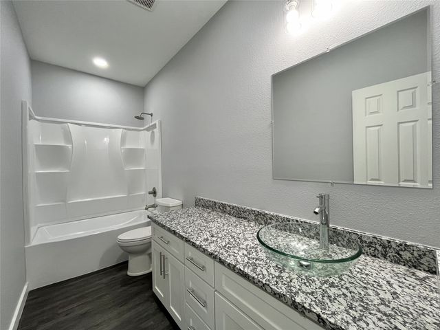 117 Barber Lakes Road, Mineral Wells, TX 76067