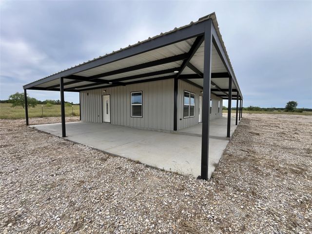 117 Barber Lakes Road, Mineral Wells, TX 76067