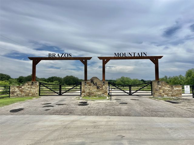117 Barber Lakes Road, Mineral Wells, TX 76067