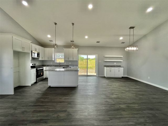 117 Barber Lakes Road, Mineral Wells, TX 76067