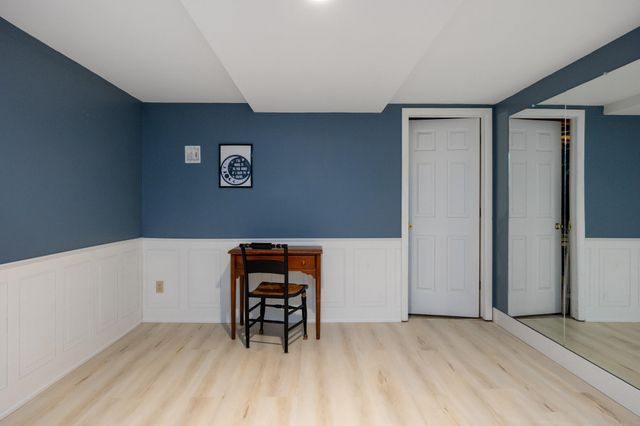 89 N Champlain St Apt L, Burlington, VT 05401