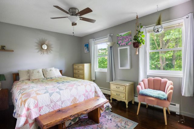 89 N Champlain St Apt L, Burlington, VT 05401