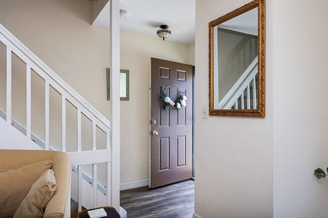 89 N Champlain St Apt L, Burlington, VT 05401