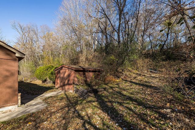 617 Broadway, Carver, MN 55315