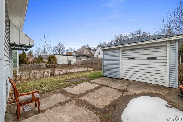 59 Fisher Street, Buffalo, NY 14215