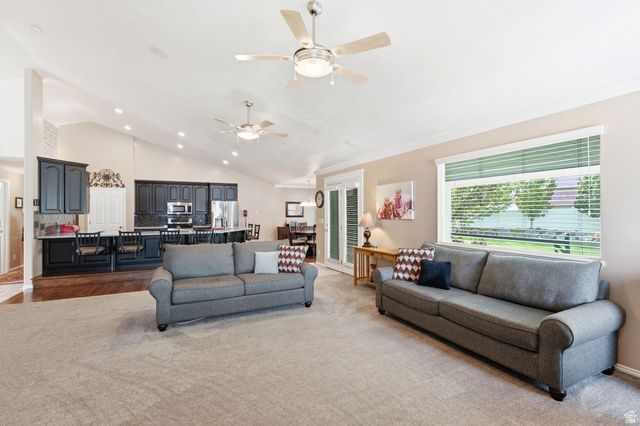 12136 S SWENSEN CIR, Riverton, UT 84096