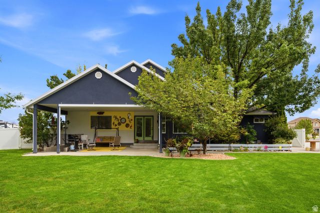 12136 S SWENSEN CIR, Riverton, UT 84096