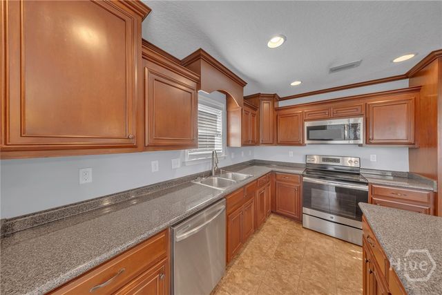 4248 Shadow Garden, Hahira, GA 31632