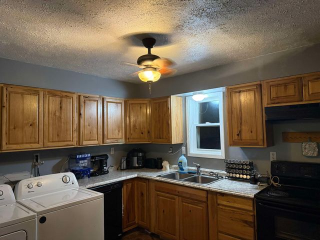 320 Harrison Drive Drive, Frenchburg, KY 40322