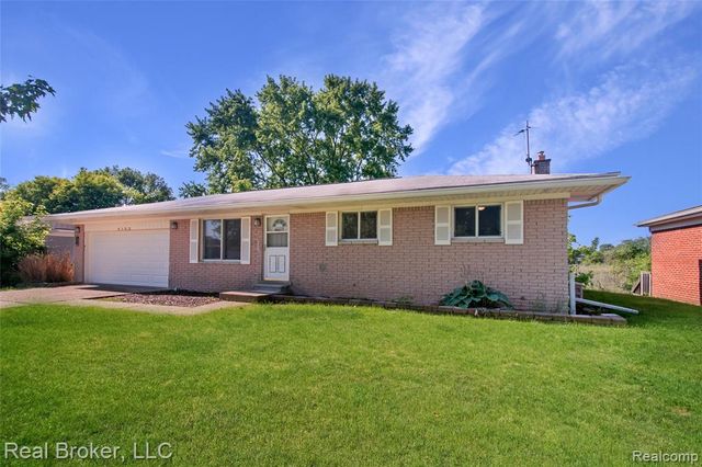 5103 Ridgetop Drive, Waterford, MI 48327