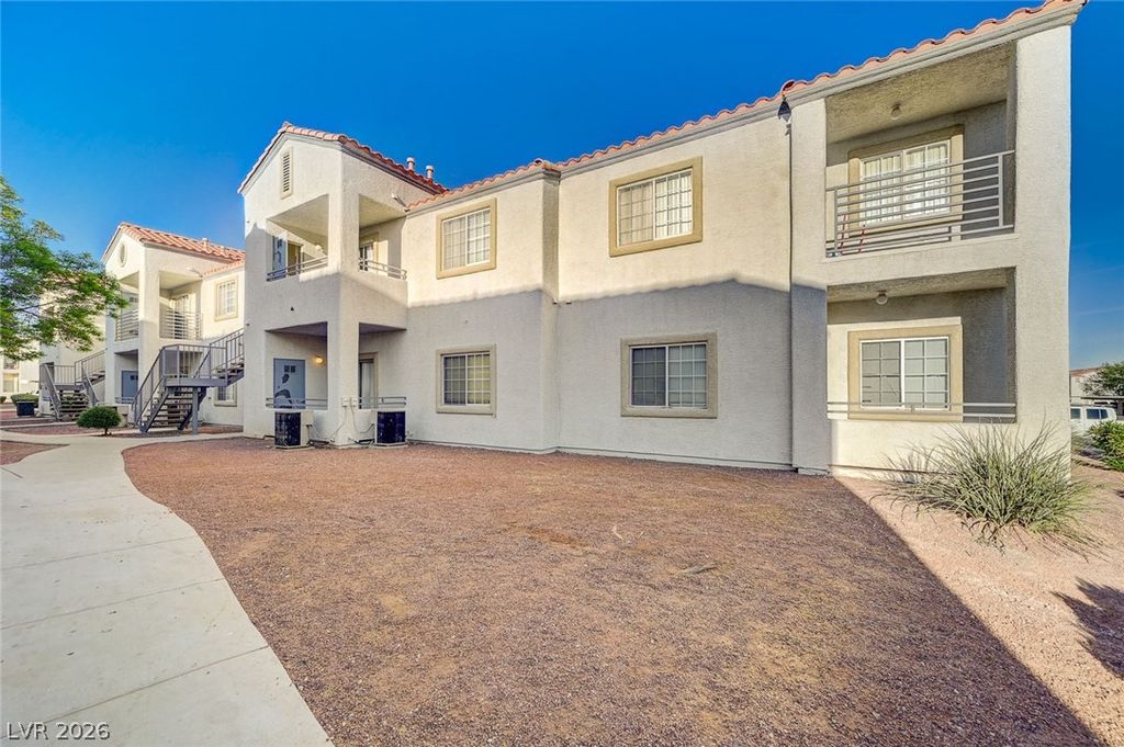 3318 North Decatur Boulevard 2034, Las Vegas, NV 89130 — exterior