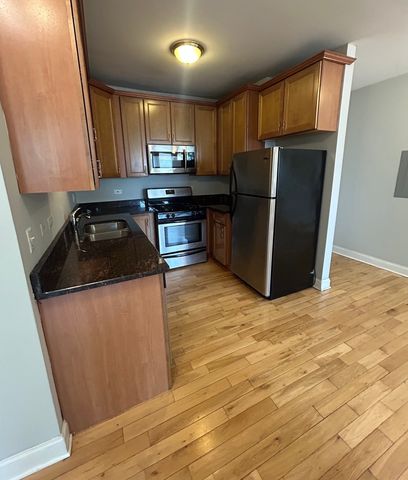 4542 W GEORGE Street 2, Chicago, IL 60641