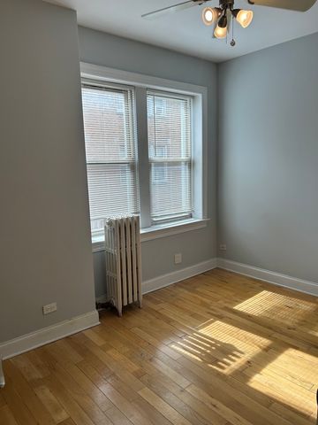 4542 W GEORGE Street 2, Chicago, IL 60641