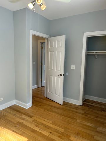 4542 W GEORGE Street 2, Chicago, IL 60641