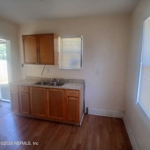 1265 W 30TH Street, Jacksonville, FL 32209