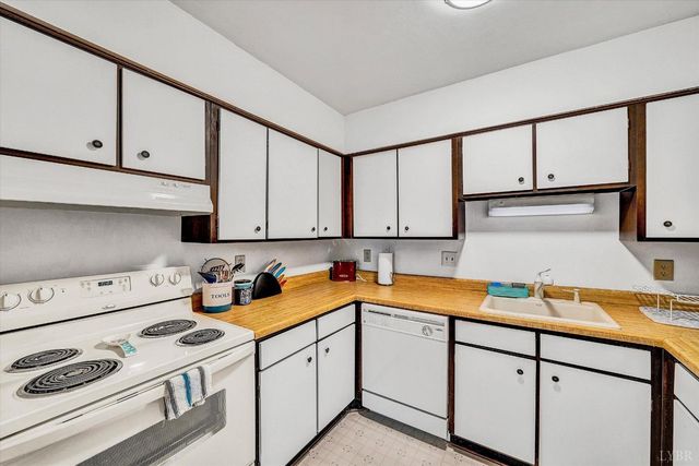 3516 Timberline Trail, Roanoke, VA 24018