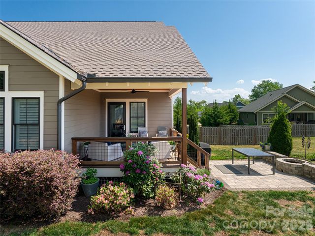 10 Starwood Valley Trail, Arden, NC 28704