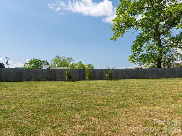 10 Starwood Valley Trail, Arden, NC 28704