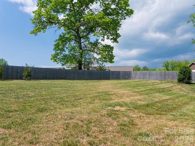 10 Starwood Valley Trail, Arden, NC 28704