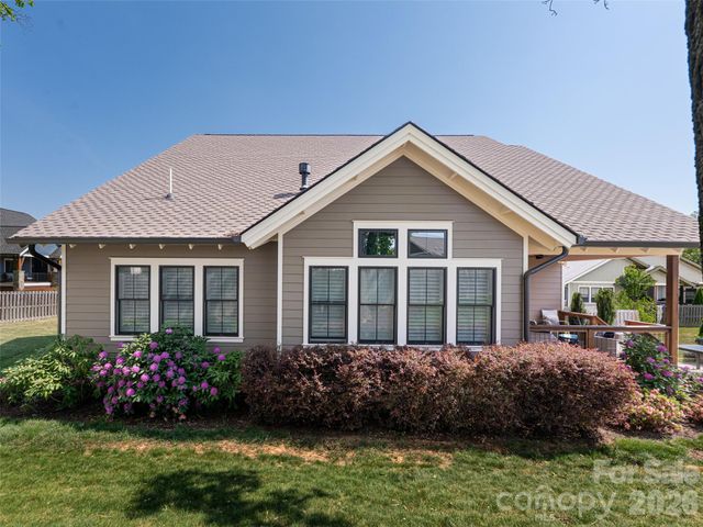10 Starwood Valley Trail, Arden, NC 28704