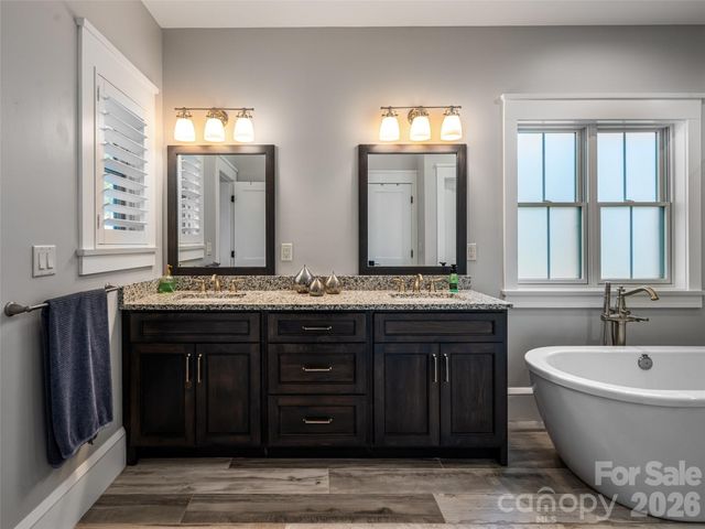 10 Starwood Valley Trail, Arden, NC 28704