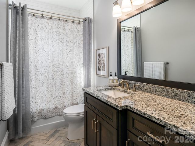 10 Starwood Valley Trail, Arden, NC 28704