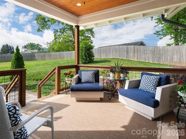 10 Starwood Valley Trail, Arden, NC 28704