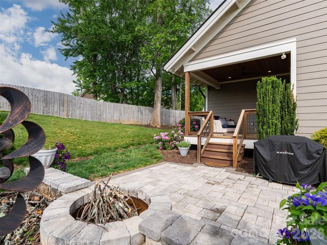 10 Starwood Valley Trail, Arden, NC 28704