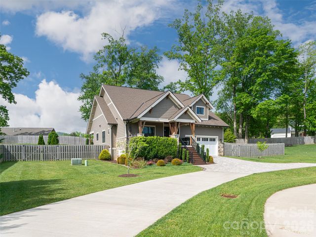10 Starwood Valley Trail, Arden, NC 28704