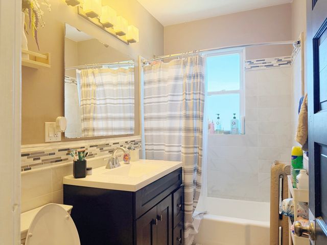 17 Pleasant St 3, Boston, MA 02125