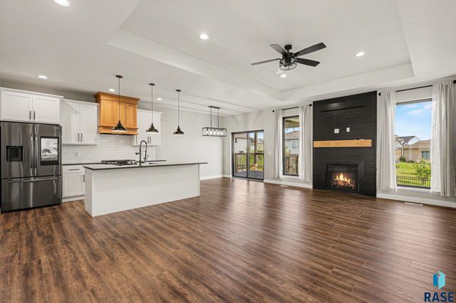 4008 N Interlachen Trl Trail, Sioux Falls, SD 57107